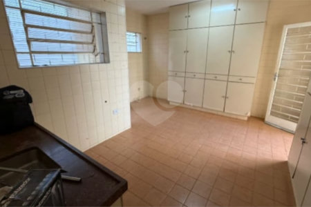 Casa á venda no Centro