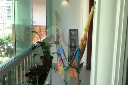 Apartamento á venda - Bela Vista