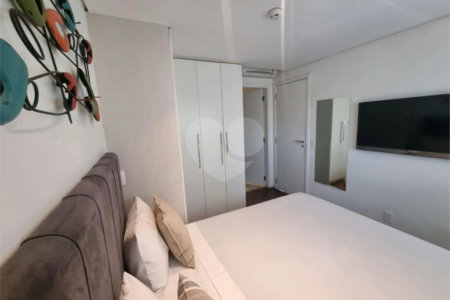COM RENDA VENDA SO PARA INVESTIDOR Cobertura na Bela Vista com hidro -Com 69m² 1 dormitório 2 vadas Localização ótima perto de tudo Aceita Permuta