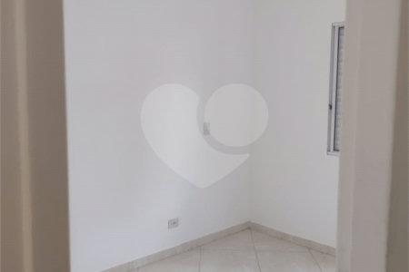 Excelente apartamento térreo no Condomínio Recanto Verde