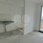 Apartamento 2 Dorms a 800m do Metrô Belém – Vista Livre