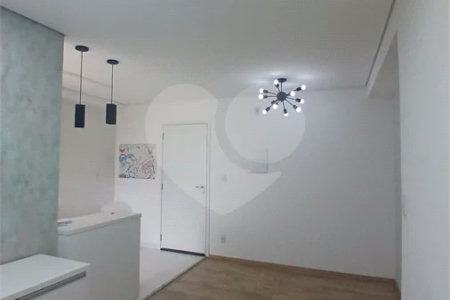 Apartamento de 2 quartos com planejados, sacada e lazer completo| Condomínio| São Roque