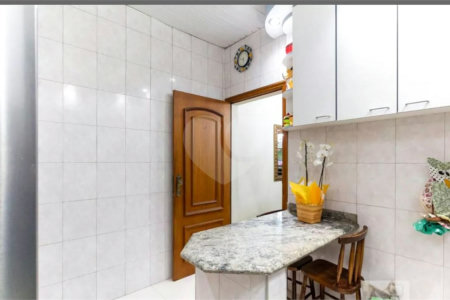 Sobrado à venda na V.Mariana - 130m2 - 2 Quartos - 600 m. metrô Ana Rosa