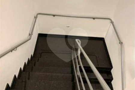 Apartamento com 81,88m², 2 dormitórios, 1 vaga, à venda no Parque Erasmo Assunção em Santo André.