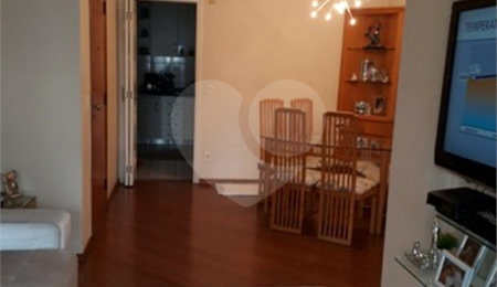Apartamento à venda com 3 quartos, sendo 1 suíte,  em Vila Regente Feijó, São Paulo, SP