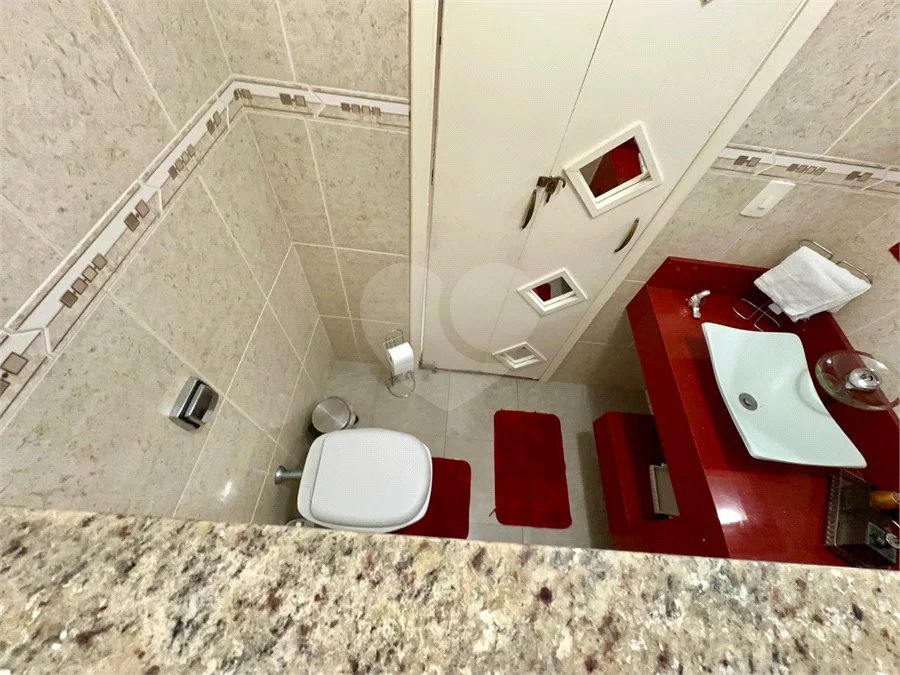 Casa de Alto Padrão à Venda no Parque dos Pássaros – 350 m²