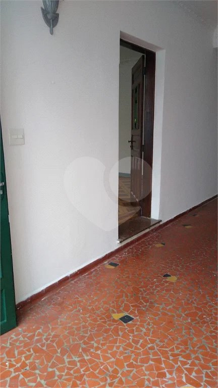 Sobrado a Venda na Mooca, com 248 m²