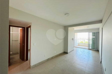 Apartamento com 2 dormitórios, sendo 1 suíte
