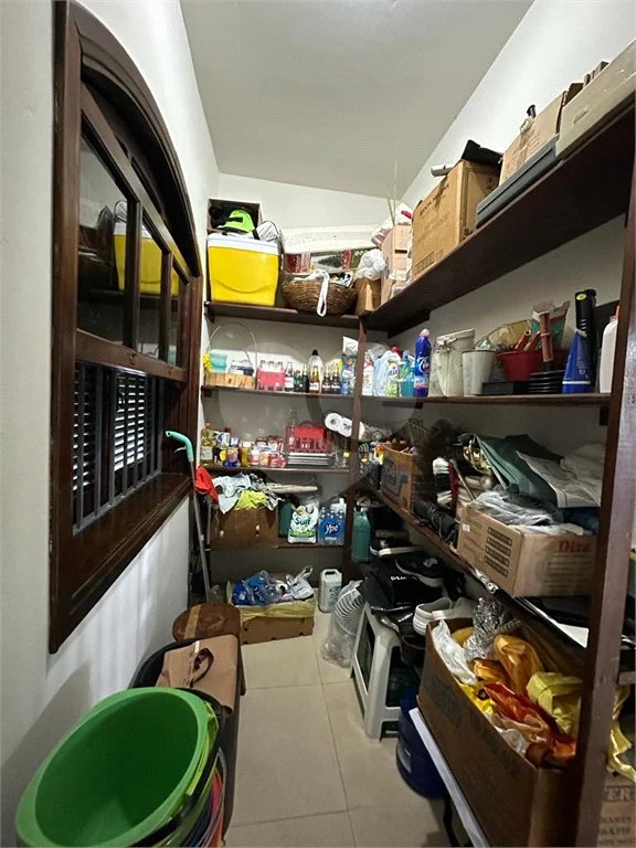 Casa assobradada à venda no bairro Nova Piracicaba, em Piracicaba/SP.
