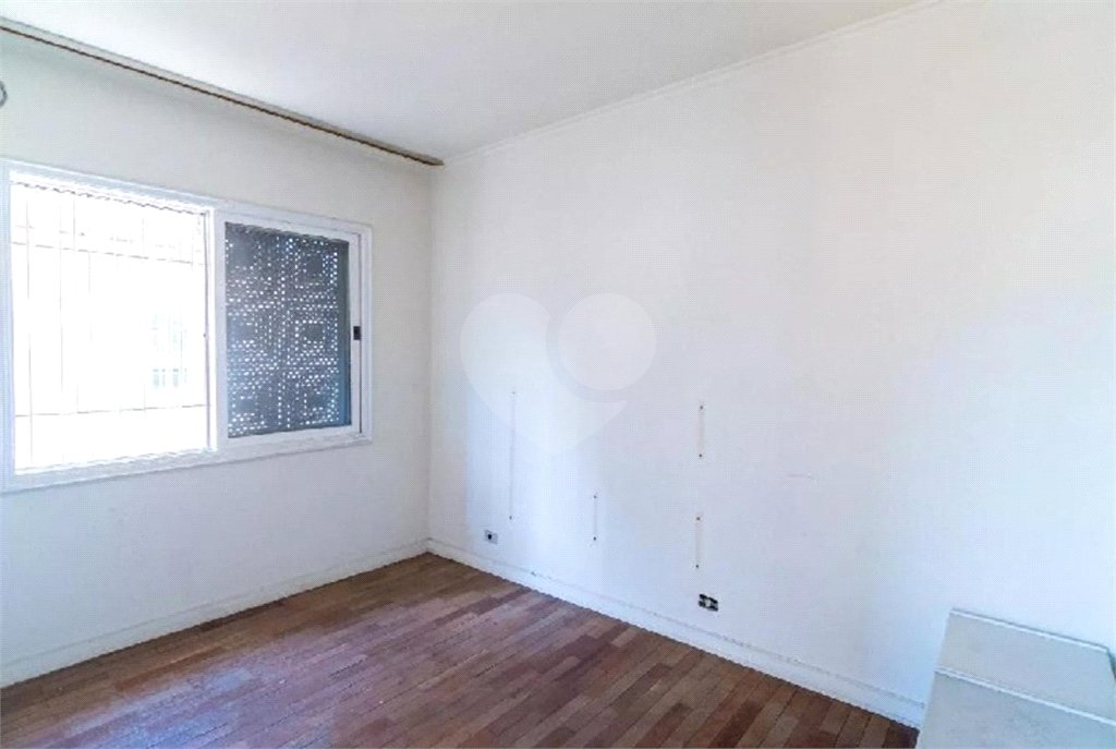 Sobrado à venda com 4 quartos, sendo 1 suíte, em Jabaquara, São Paulo, SP