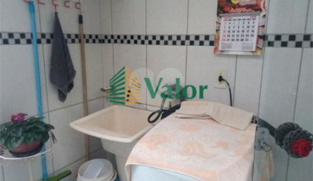 Casa à venda com 3 quartos, sendo 1 suíte,  em Jardim Cruzeiro do Sul, São Carlos, SP