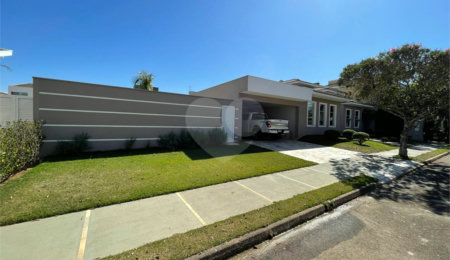 Casa à venda com 4 suítes no condomínio Damha I, São Carlos - SP