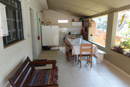Chácara à venda com 4 quartos em Área Rural de Louveira, Louveira, SP
