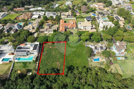 Terreno com 1.500 m2 no Condomínio Residencial Jardim Primavera Louveira SP