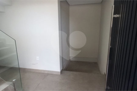 Casa Tipo Sobrado no Condomínio Santa Isabel - Louveira/SP