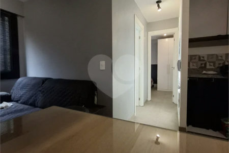 Apartamento c/2 dormitórios, 1 banheiro e Lazer completo á 150 metros do metrô Belém - Mobiliado pronto para morar.
