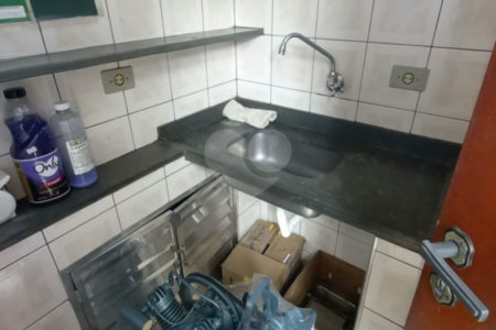 Sobrado comercial para locação em Perdizes | 160m² | 2 Andares | 7 Salas