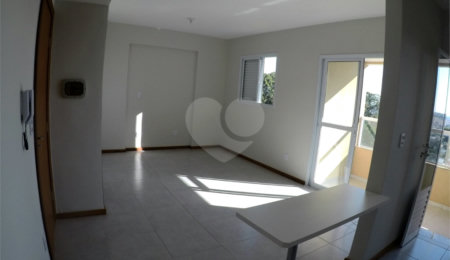 Apartamento à venda com 1 quarto em Jardim Lutfalla, São Carlos, SP