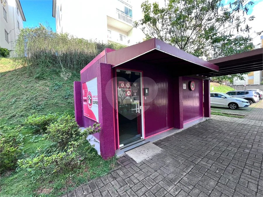 Apartamento térreo à venda no Condomínio Vila Ventura – Valinhos/SP