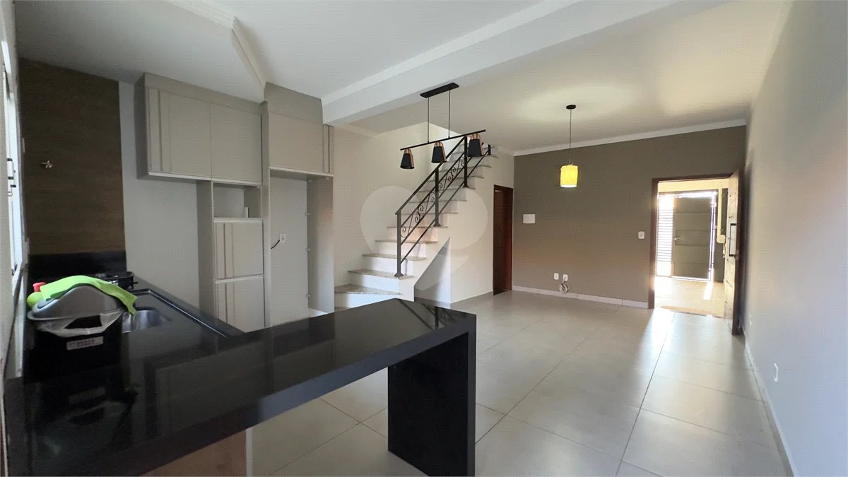 Sobrado Residencial à Venda – Parque São Lourenço | Indaiatuba/SP