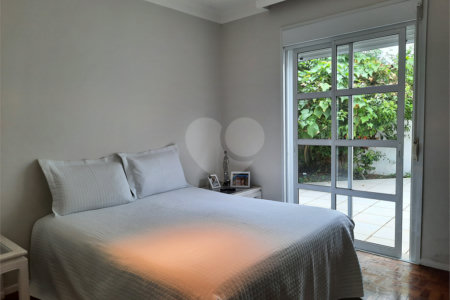 Casa com 3 quartos, térrea, plana, na City Campo Grande