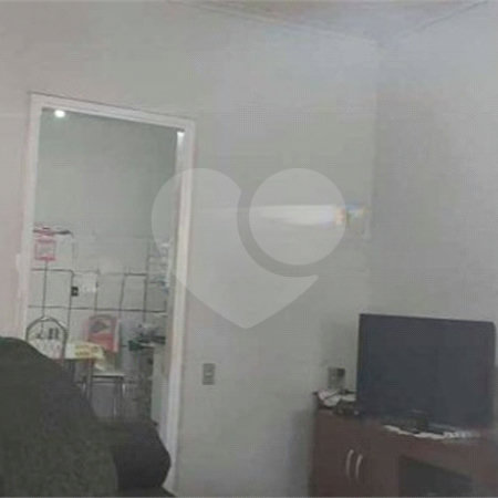 Casa térrea para venda na Vila Faria.