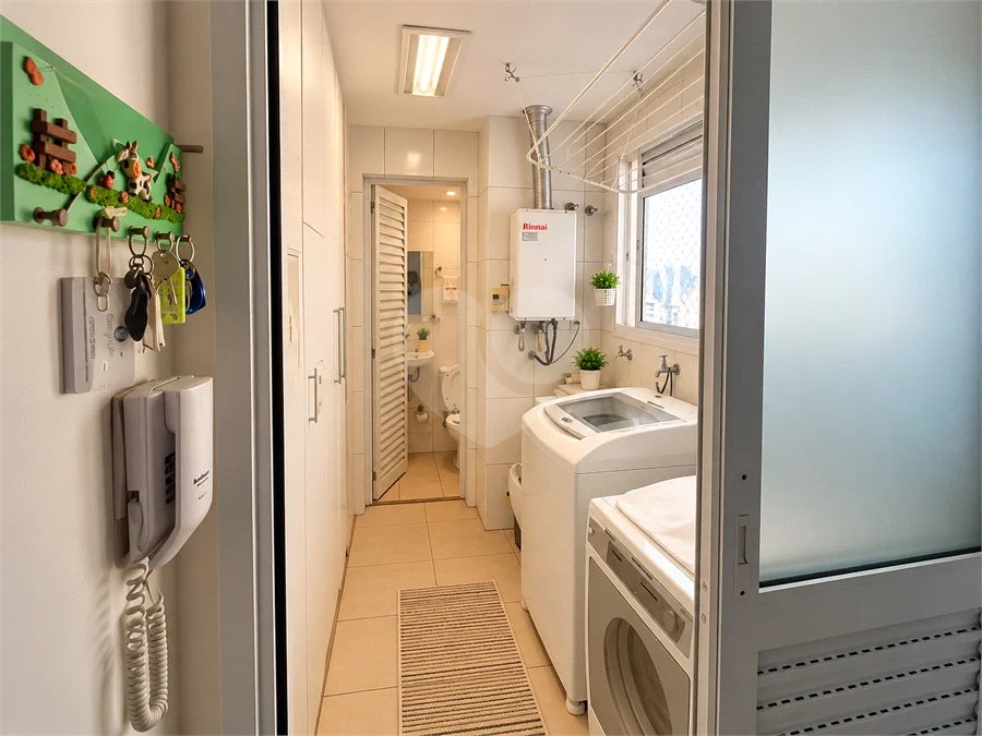 Vila Olímpia - | 128 m² | 3 Suítes | 4 Vagas - Condomínio Clube