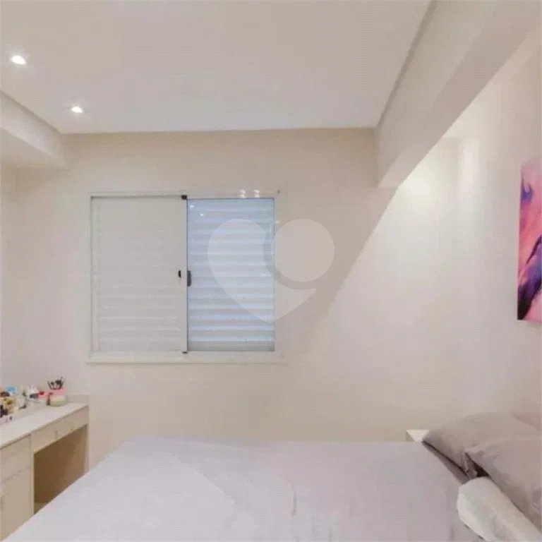 Apartamento no Ipiranga de 68m2 com 2 dorms, 1 suíte, 2 banheiros, 1 vaga. Estuda permuta.