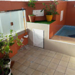 COBERTURA COM PISCINA E CHURRASQUEIRA NA CASA VERDE.