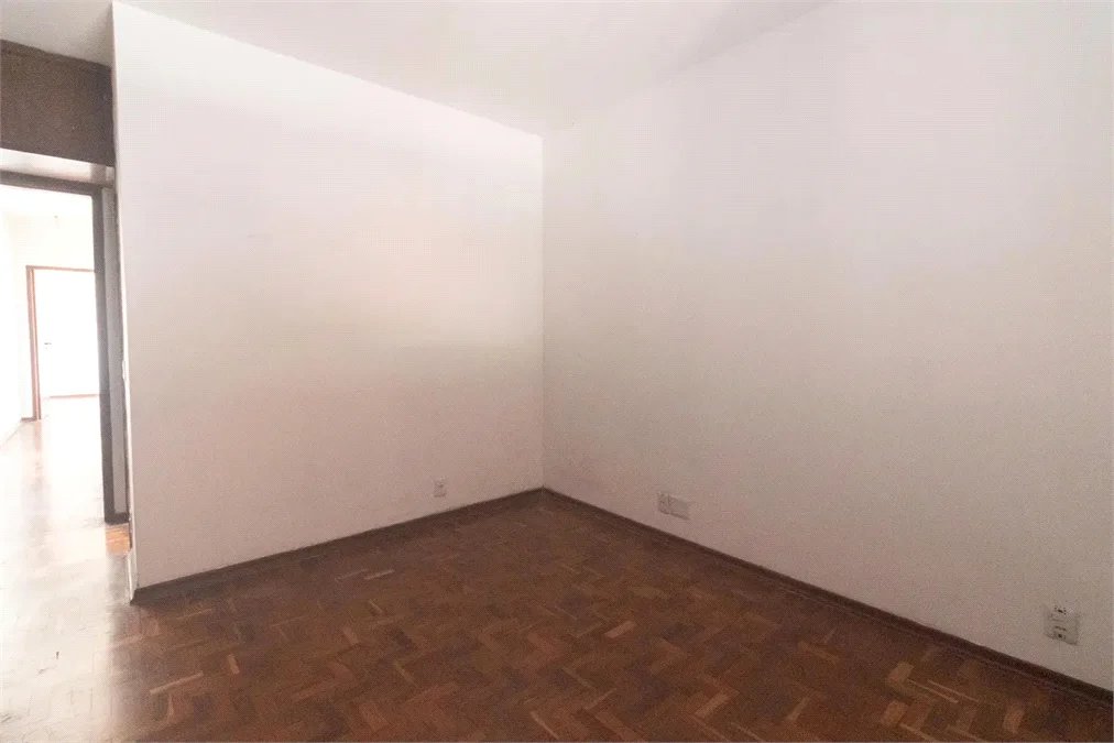 Casa à venda com 3 quartos, sendo 1 suíte,  em Vila Sônia, São Paulo, SP