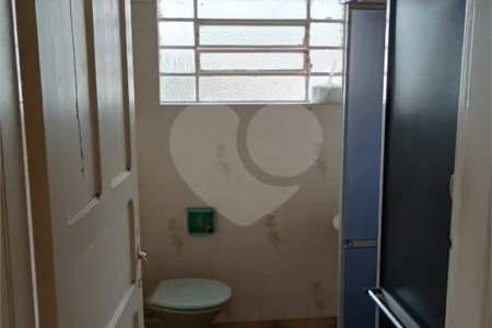PREDIO COM 2 CASAS NO SACOMÃ