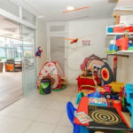 Apartamento à venda com 3 quartos, sendo 1 suíte, em Campo Belo, São Paulo, SP