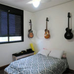 APARTAMENTO UM POR ANDAR!