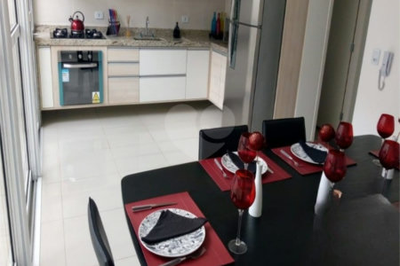 Sobrado na Vila Bertioga Mooca em condominio fechado à venda com 3 quartos, 3 suites, 4 vagas