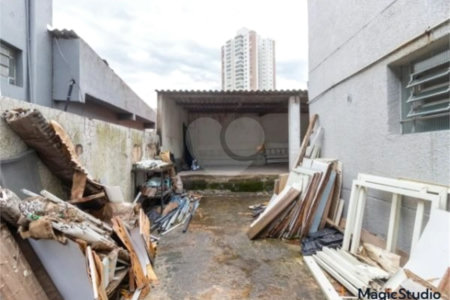 Prédio com 911m² , disponível para venda ou locação na Av. Washingtonís , em Santo Amaro.