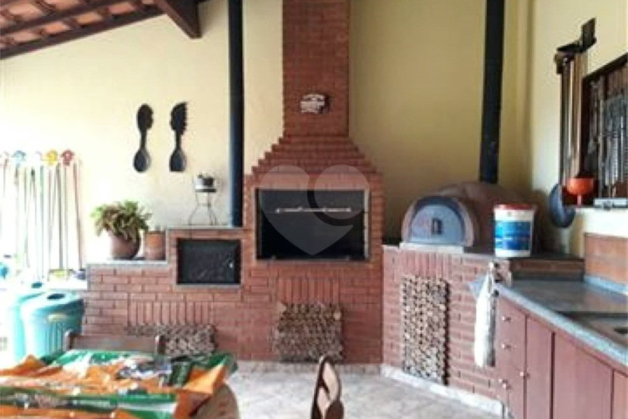 Casa à venda com 3 suítes em Estância Santa Maria do Laranjal, Atibaia, SP
