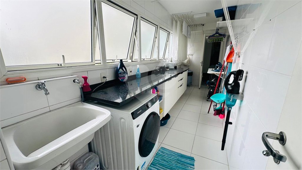 Apartamento à venda com 3 suítes em Vila Mariana, São Paulo, SP