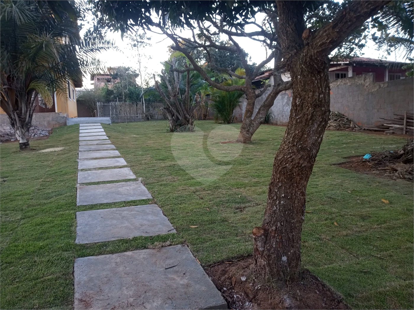 Casa à venda com 5 quartos, sendo 3 suítes, em Vila Verde, Armação dos Búzios, RJ
