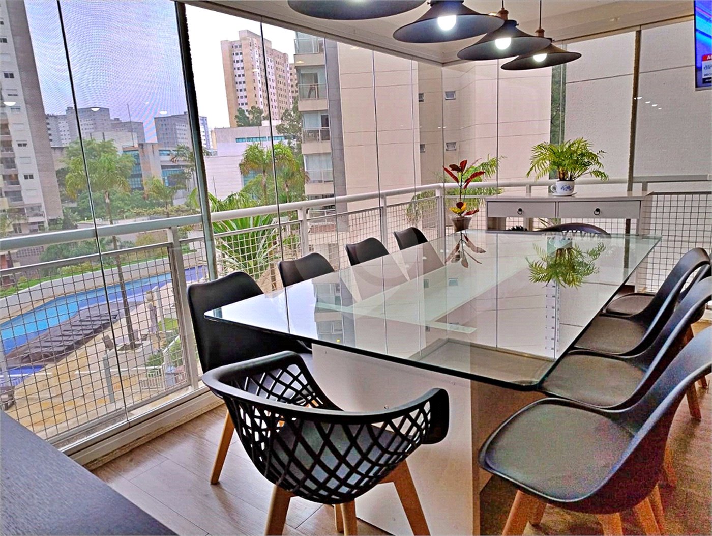 Apartamento à venda com 3 quartos, sendo 2 suítes, em Vila Andrade, São Paulo, SP
