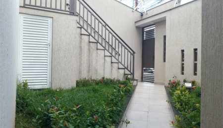 Casa à venda com 2 suítes no condomínio martinha, São Paulo - SP