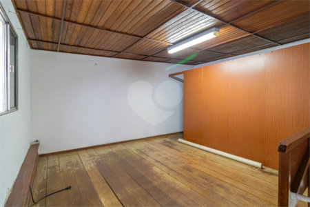 Casa à venda com 4 quartos, sendo 2 suítes, em Ipiranga, São Paulo, SP