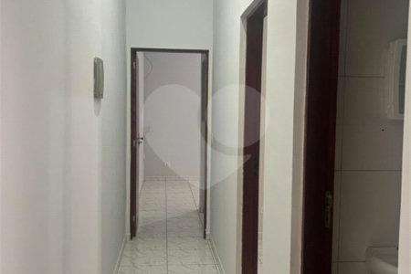 Casa à venda com 2 quartos, sendo 1 suíte, em Paisagem Colonial, São Roque, SP