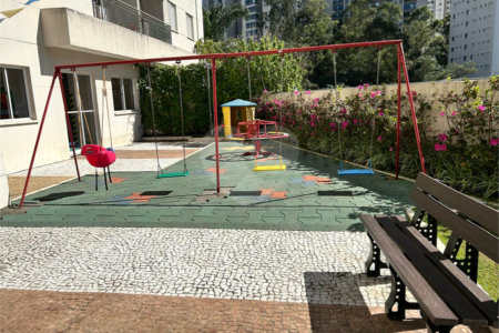 Apartamento à venda com 2 quartos, sendo 1 suíte, em Vila Andrade, São Paulo, SP