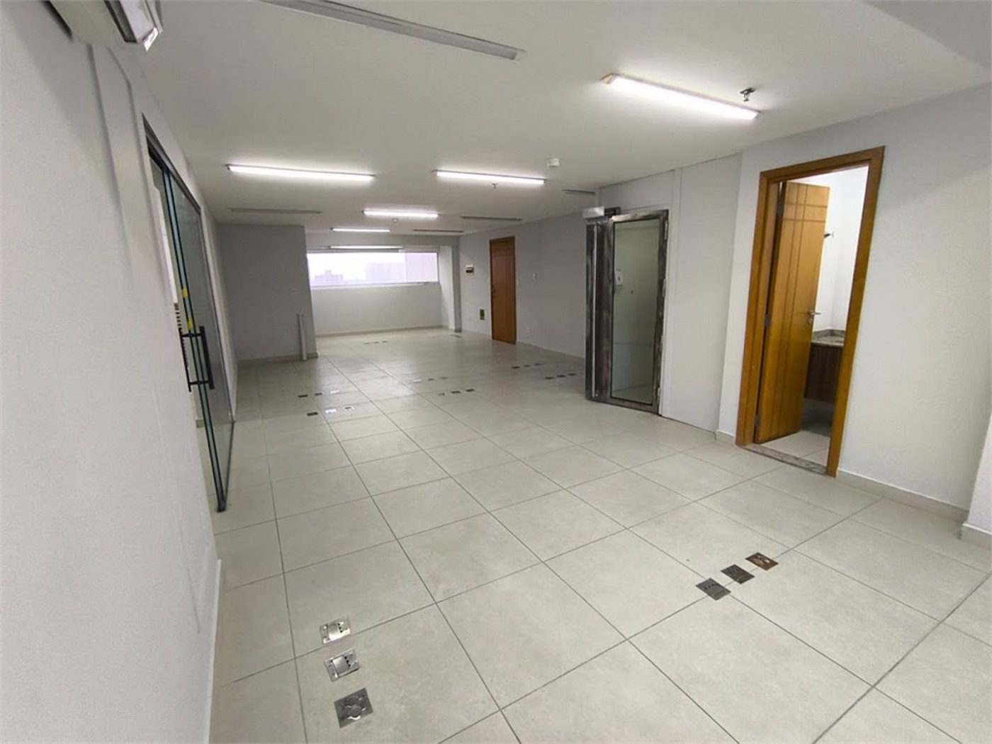 Sala Comercial para locação, Marapé, Santos - SA0016.
