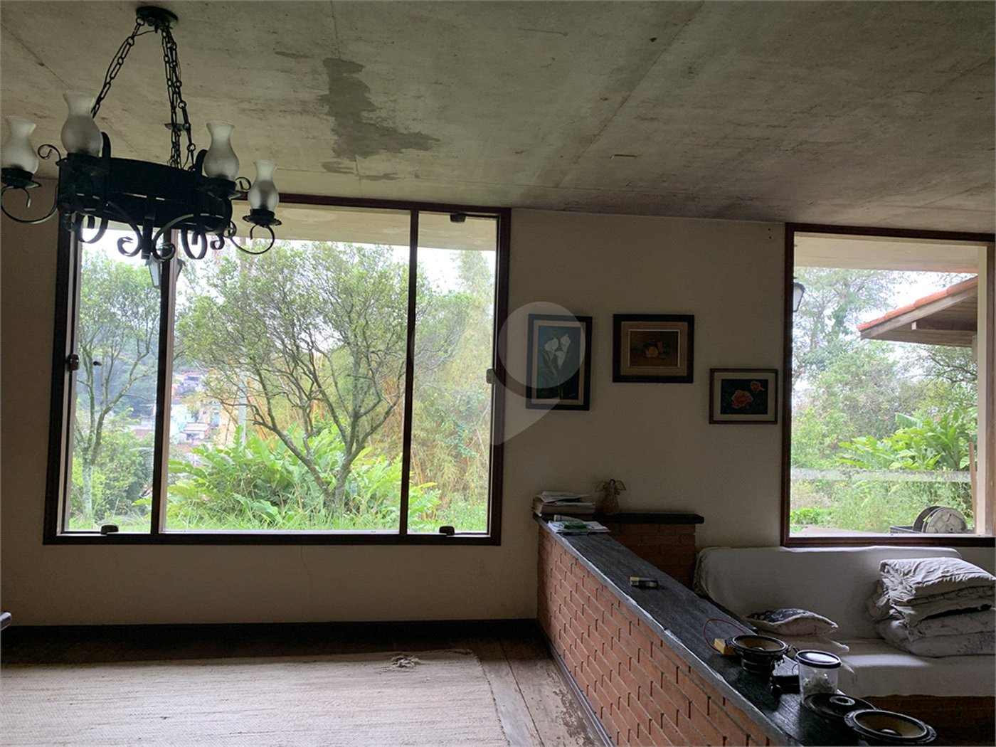 Sobrado à venda com 4 quartos, sendo 2 suítes,  em Tremembé, São Paulo, SP
