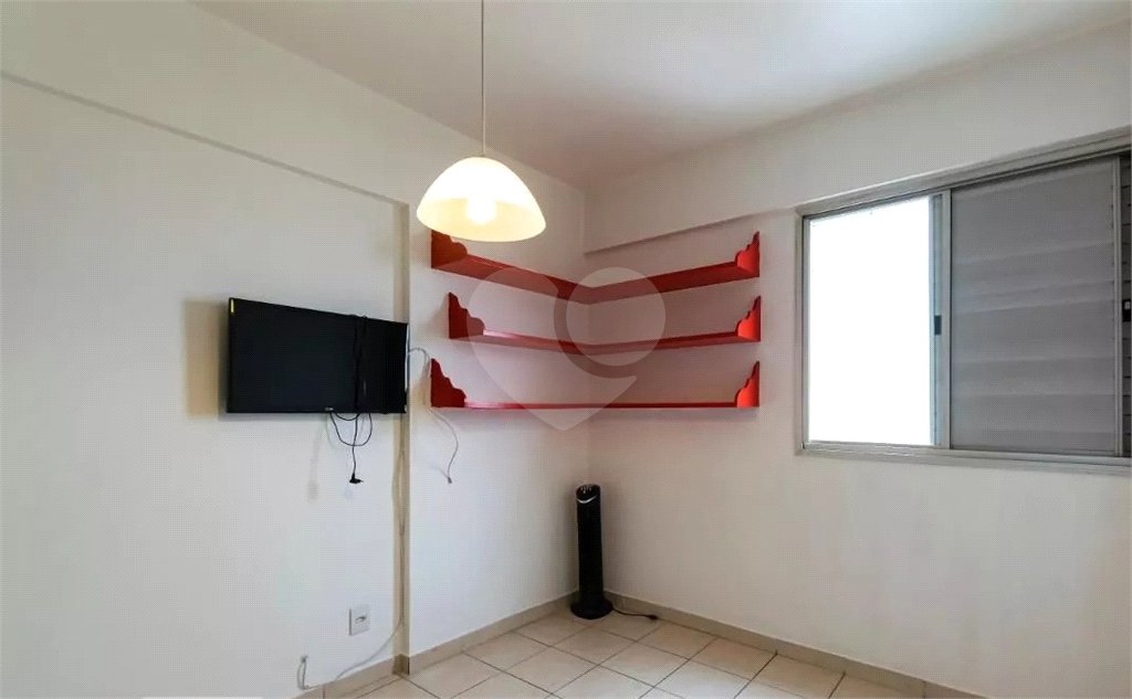 Apartamento à venda com 1 quarto em Aclimação, São Paulo, SP
