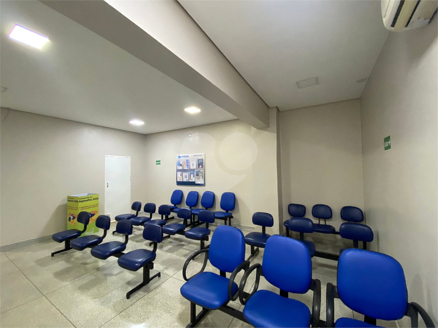 Salão para alugar em Vila Romanópolis, Ferraz de Vasconcelos, SP