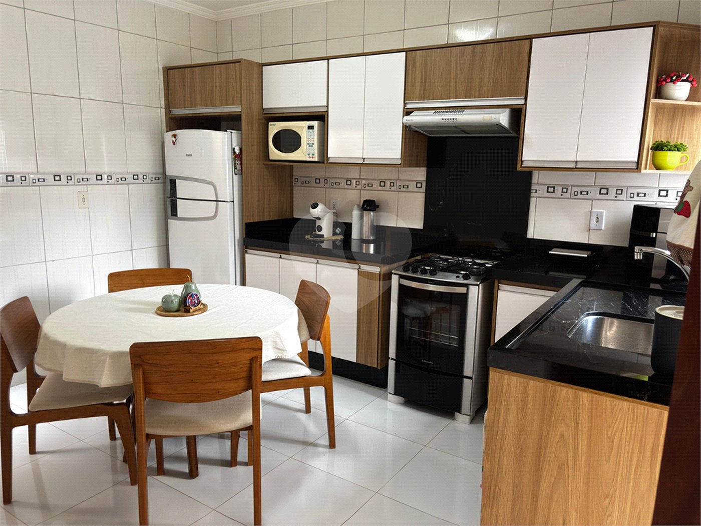 Casa à venda com 2 quartos em Jardim Monte Santo, Itapetininga, SP