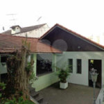 Casa à venda com 3 quartos, sendo 1 suíte,  em Jardim Londrina, São Paulo, SP