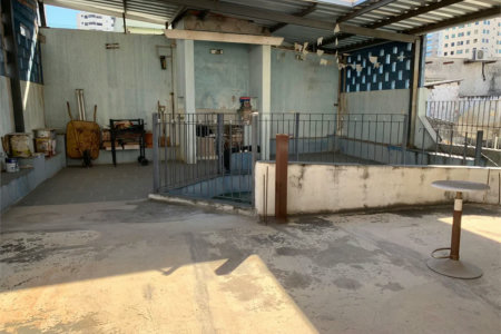 Casa à venda com 3 quartos, sendo 1 suíte, em Vila Romana, São Paulo, SP